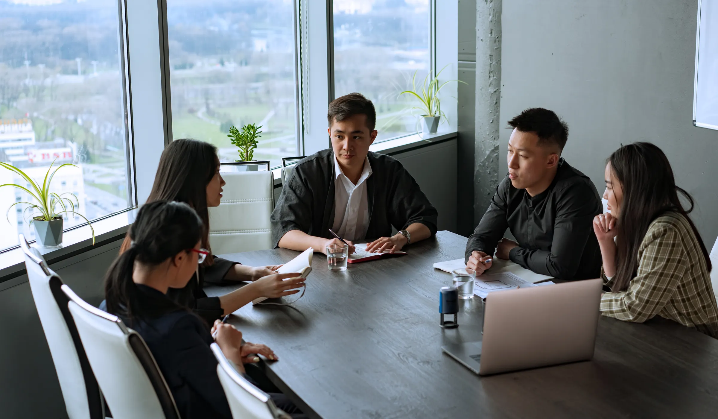 Lemiel team working together
